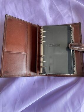 Vintage Coach Brown Leather Ring Agenda with Black Inserts